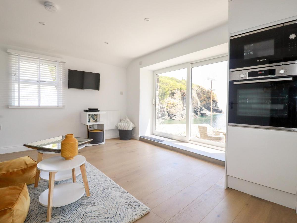 Beach Cottage 赫尔斯顿 外观 照片